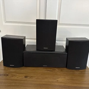 Onkyo Sistema di altoparlanti audio surround 4 pezzi SKC-520 SKC-520C SKM-520SR SKM-520SL - Foto 1 di 16