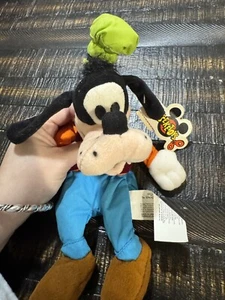 Walt Disney World Goofy Mini Sitzsack Plüsch mit Etikett - Bild 1 von 5