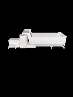 1/16 Scale Peterbilt 389 With 18 Foot Dump Box - Image 1 of 4