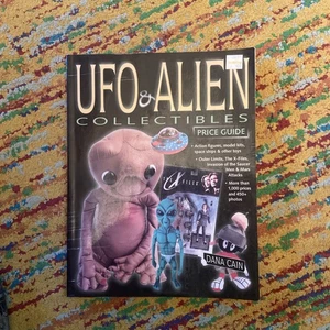 UFO & Alien Collectibles Price Guide by Dana Cain - Picture 1 of 3