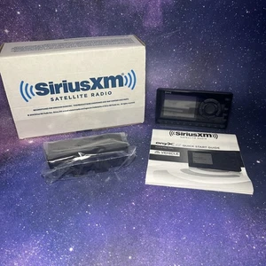 NEU Sirius XM ONYX EZ Radio komplettes Heim-Kit Modell XEZ1H1 VERSIEGELT - Bild 1 von 4