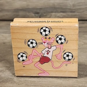 Estampilla de goma de fútbol Pantera rosa 1995 vintage de Inkadinkado usada - Imagen 1 de 14