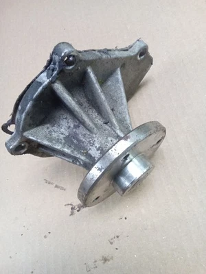 98-00 Nissan D22 Frontier Ka24de Water Pump D21 Ka24e - Image 1 of 4