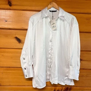 Neu mit Etikett Zara weißes Hemd Satinoptik Knopfleiste Langarm S - Bild 1 von 5