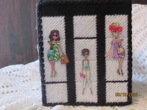 EDLE DAMEN / FRAUEN NEU HANDGEFERTIGT KUNSTSTOFF LEINWAND TASCHENTUCH BOX ABDECKUNG - WÜRFEL - Bild 1 von 5