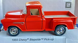 1955 Chevy 3100 Stepside Pickup / Kinsmart 1:32 Scale / Puertas abiertas / Pullback & Go - Imagen 1 de 10
