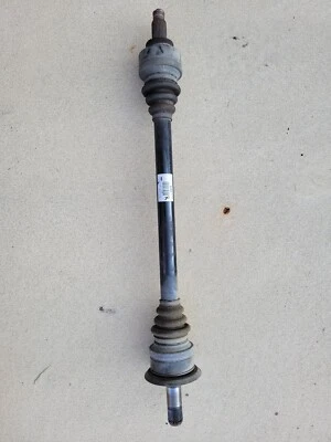14 15 16 17 BMW F32 F33 F36 435i 428i conductor trasero derecho eje CV TRACCIÓN TRASERA OEM Foto 1 de 4