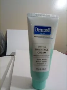 NEW Dermasil Oil Free Daily Face Cream 2FL Oz Vitamin E FREE SHIP - Picture 1 of 2