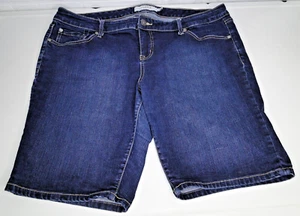 Torrid Denim Bermuda Shorts Womens 18 Dark Blue Wash 10" rise Zip Fly - Picture 1 of 6