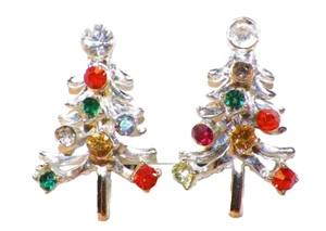 Christmas Tree Earrings Colorful Rhinestones Silvertone Metal Clip On Vintage - Picture 1 of 2