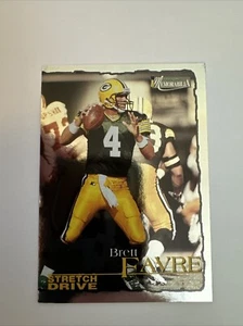 1996 Score Stretch Drive Brett Favre #DS11 Green Bay Packers - Picture 1 of 2