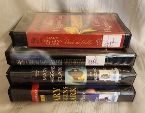 4 Audio books Mary Higgins Clark No Place Like Home Deck the Halls Cassette Used - Imagen 1 de 9