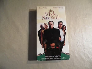 The Whole Nine Yards (Used VHS Tape) Bruce Willis / Free Domestic Shipping - Picture 1 of 2