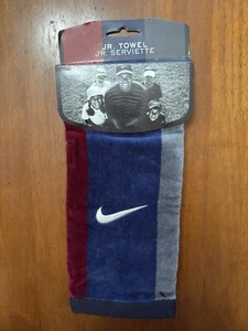 Nike Tiger Woods Jr. Golf Towel Navy/ Burgundy/ Grey - Picture 1 of 5
