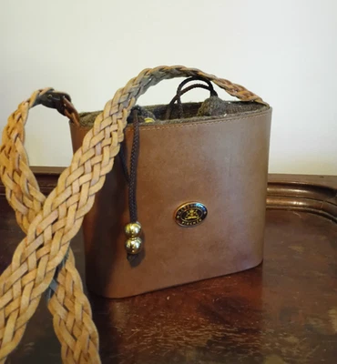 Bolso de hombro vintage Gabrielli Firenze cuero cubo suéter cordón Foto 1 de 4