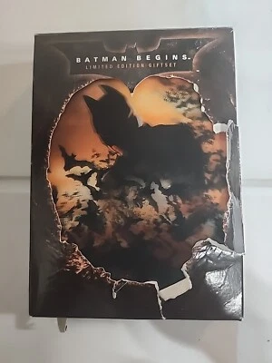BATMAN BEGINS Limited Edition Exclusive DVD Movie Set (SJ11) - Image 1 of 2
