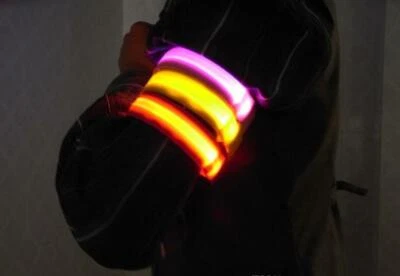 NEW TECH JUNKIES BATTERY ARM/ANKLE BAND BRACELET LED el glow light Safety Running Cycling Walking