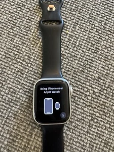 Apple Watch Series 7 41mm GPS + Cellular Used - Photo 1 sur 2