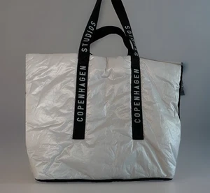 Copenhagen Studios Puffer Bag CPH 55 Hellgrau - Bild 1 von 2