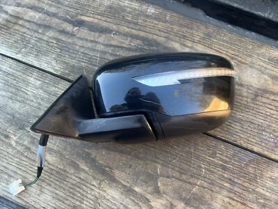 Nissan Rogue 2014-2016 espejo retrovisor lateral izquierdo señal negro pintado 5 hilos OEM Foto 1 de 4