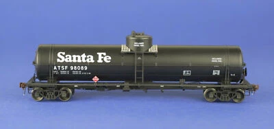 American Limited Models 1822 HO Scale ATSF GATC Tank Car Reclaimed Diesel #98089 - Image 1 of 2
