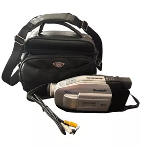 Panasonic PV-L354D Camcorder Palmcorder VHS C 700x Digital Zoom 20X Optical Zoom - Picture 1 of 8