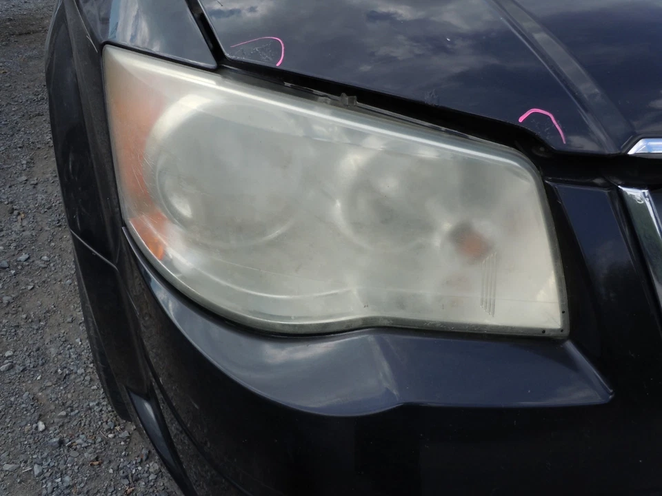 Faro halógeno pasajero derecho derecho Chrysler Town & Country 2011-2016 OEM Foto 1 de 1