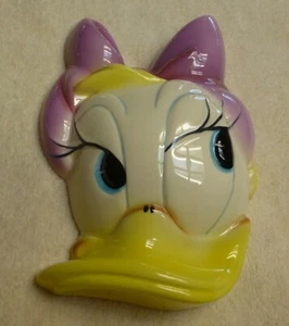 Vintage 1960's Disney Daisy Duck Wall Mask Plaque Figurine Mexico Donald - Picture 1 of 7