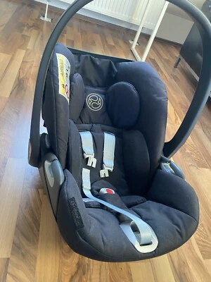 Cybex Cloud Z i-Size Babyschale Farbe schwarz - Bild 1 von 4