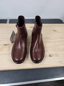 ECCO Chase II Hydromax Zip Ankle Boot Women's. 39 / 8 -8.5 Reddish Brown New - Picture 1 of 14