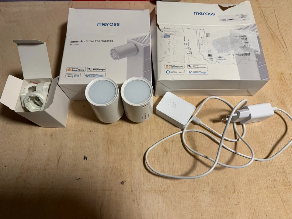Meross Smart Heizkörperthermostat MTS150H inklusive Hub, kompatibel mit HomeKit - Bild 1 von 1
