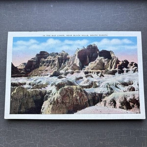 BADLANDS NATIONALPARK POSTKARTE Bild Black Hills, South Dakota Touristenansicht - Bild 1 von 2