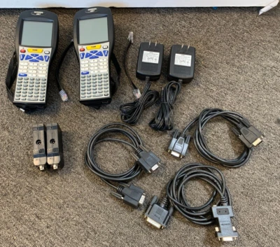 Computadora Móvil AML M5900-0101 con Cables Necesarios - Lote de 2 Foto 1 de 4