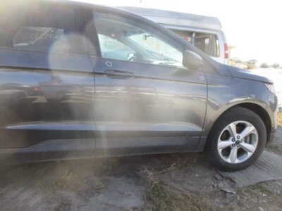 Used Front Right Door Assembly Front fits: 2016 Ford Edge tempered glass black t Foto 1 de 4