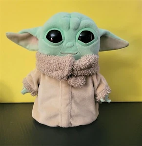 Mattel Star Wars Mandalorian The Child Baby Yoda 9" Peluche Suave Relleno Verde - Imagen 1 de 2