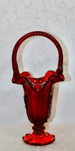 Fenton, cesta, vidrio rubí, patrón de uva con paneles. - Imagen 1 de 10
