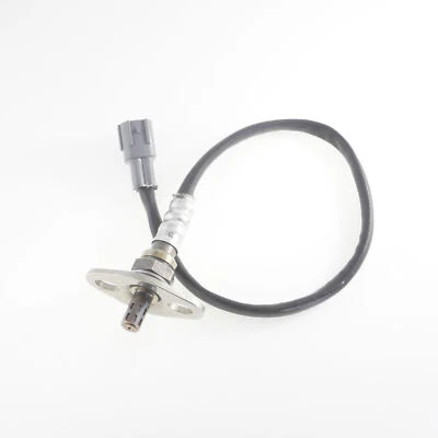 Sensor de oxígeno Lambda O2 13198 para camioneta Toyota 1992-1995 base 2,4 L Foto 1 de 4