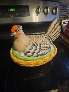 Staffordshire Hen n Chicks On Nest Lidded Dish Porcelain Hand Painted Base 9"x7" - Picture 1 of 7