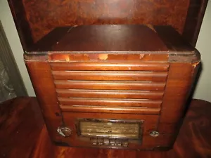  SILVERTONE WOOD MODEL 6425 RADIO rare  for parts and repair - Picture 1 of 10