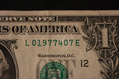 [APRIL 7, 1977] ONE DOLLAR FANCY BIRTHDAY NOTE  SN  L 01977407 E - Image 1 of 3
