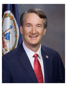 2022 Glenn Youngkin 8x10 Politician Portrait Photo On 8.5" x 11" - Picture 1 of 1