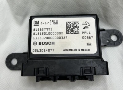 Chevrolet Malibu GM 2018 genuino OEM 84175968 módulo de control de asistencia de estacionamiento - Bosch Foto 1 de 4
