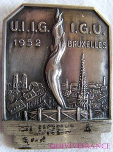 BG5679 - insigne UIIG - IGU BRUXELLES 1952 - Bild 1 von 2