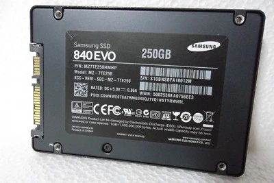 Samsung 840 EVO 250GB Solid State Drive SSD SATA 6Gb/s 2,5" intern MZ-7TE250 - Bild 1 von 3
