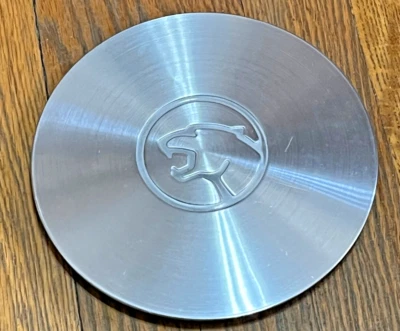 Cubierta antipolvo de cubo de llanta central de aluminio Mercury/Ford de colección OEM Foto 1 de 2