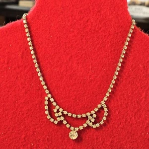 Collar Gargantilla Diamantes de Imitación 10K WGF 15" Bisel/Pinza Ajustes Espalda Abierta De Colección - Imagen 1 de 7
