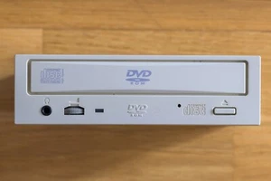 Matsushita (Panasonic) CW-8571-B IDE DVD-ROM Drive - Working - Bild 1 von 6