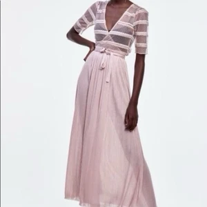 Zara Knit & Lace Wrap Long Dress Women’s Size Small Blush Pink Ribbed V-Neck - Picture 1 of 13
