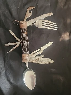 Cuchillo utilitario de colección estilo suizo de ejército/boyscout multihoja  Foto 1 de 4