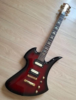 B.C. Rich Mockingbird Sunburst E-Gitarre mit Gigbag Versand aus Japan - Bild 1 von 4